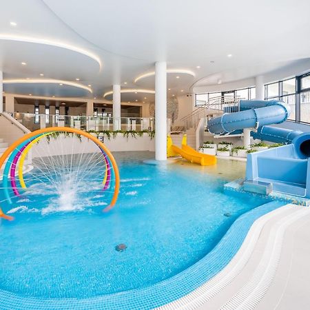 Polanki Aqua Apartamenty Nielimitowany Dostep Do Basenow Parking Free Kołobrzeg Esterno foto