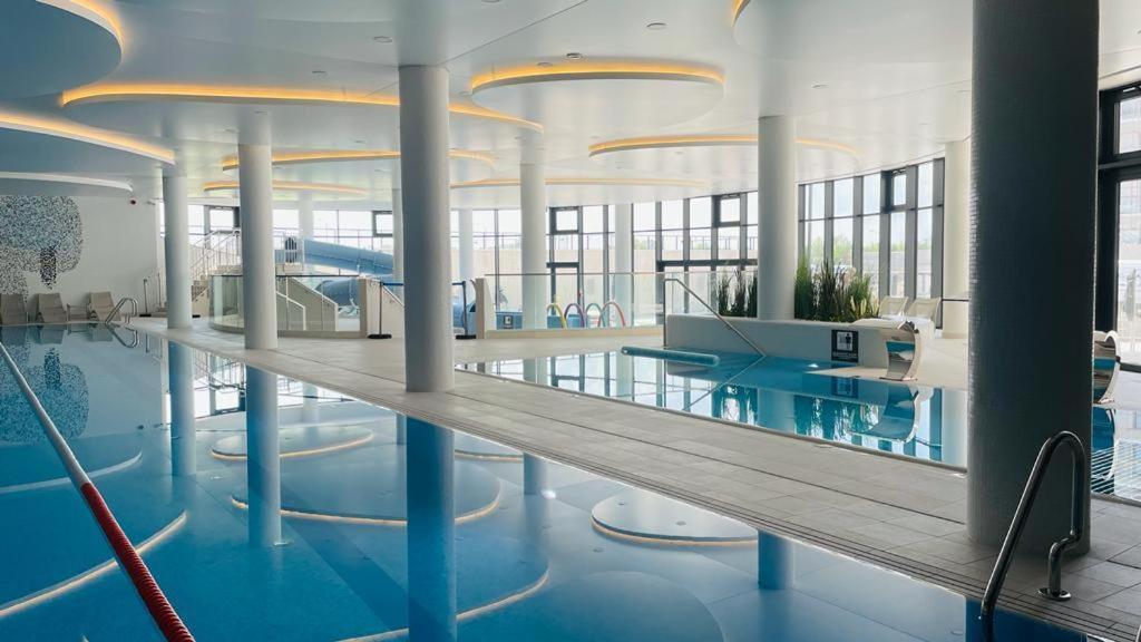 Polanki Aqua Apartamenty Nielimitowany Dostep Do Basenow Parking Free Kołobrzeg Esterno foto