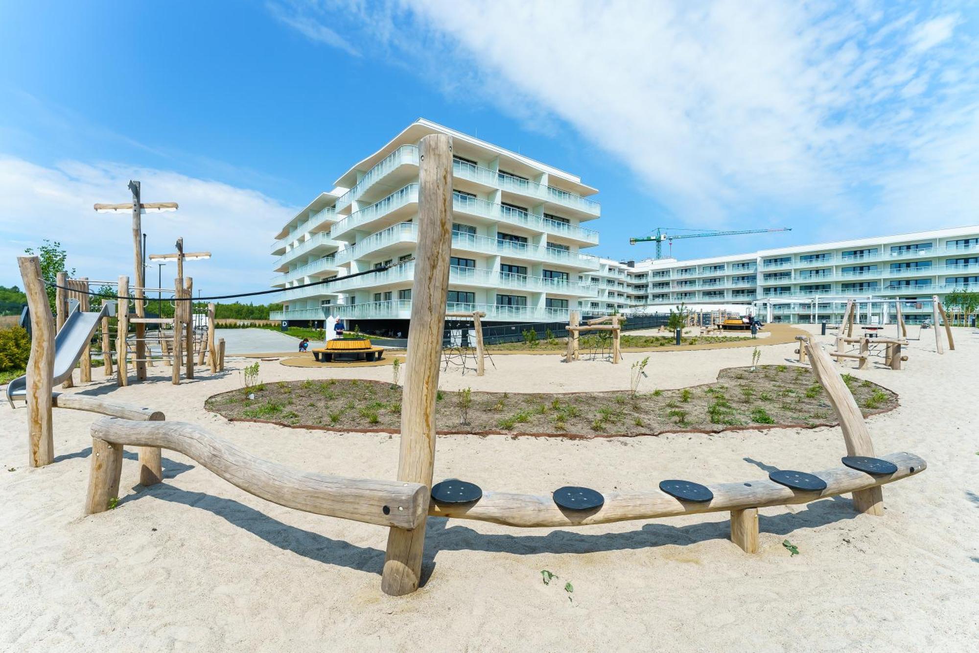 Polanki Aqua Apartamenty Nielimitowany Dostep Do Basenow Parking Free Kołobrzeg Esterno foto